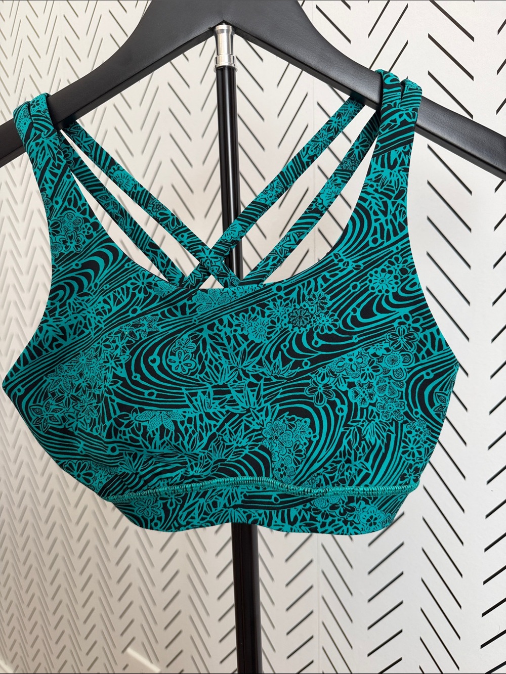 lululemon athletica Teal & Black Floral Strappy Sports Bra